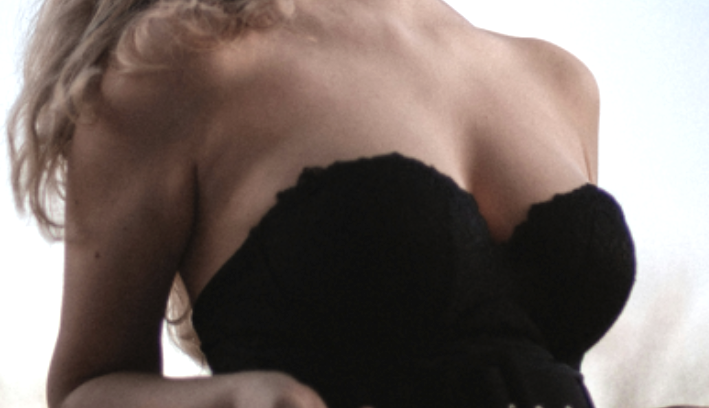 隆乳費用
光滑面隆乳
絨毛面隆乳